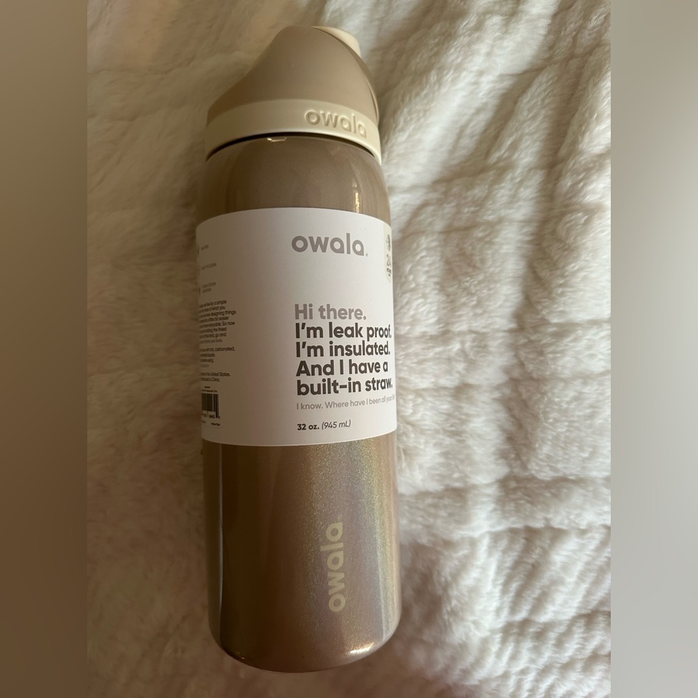 NWT  Owala Holiday cup